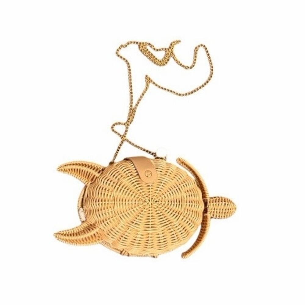 Tommy Bahama NWT Rattan Sea Turtle Crossbody Bag - Picture 3 of 7